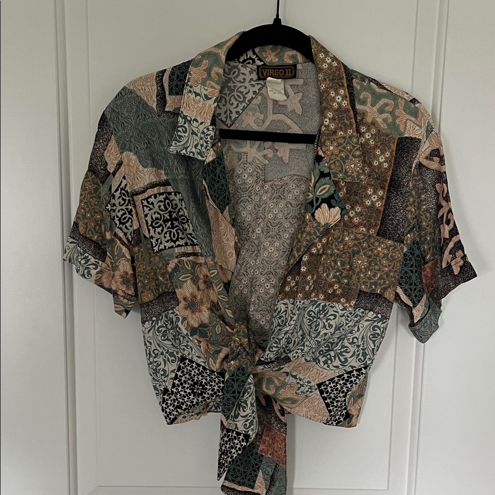 Virgo Patchwork Tie-Front Crop Top in Green and Beige